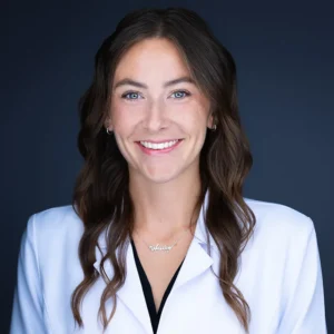 Picture of Dr. Julia Sopira, DC